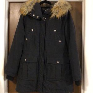 Size large women’s winter jacket